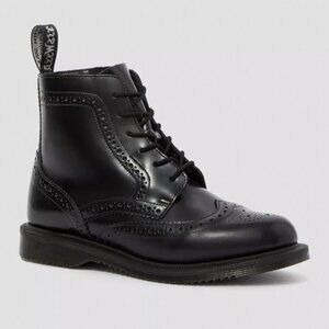 Dr Martens DELPHINE LEATHER LACE UP BOOTS